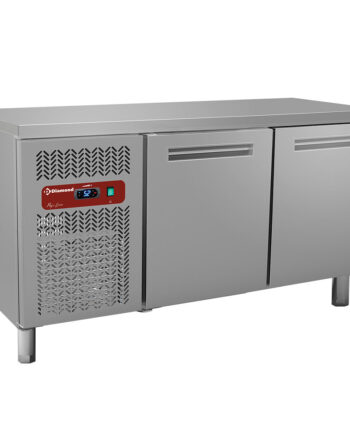 Kølebord  Ventileret    Døre  245 Liter