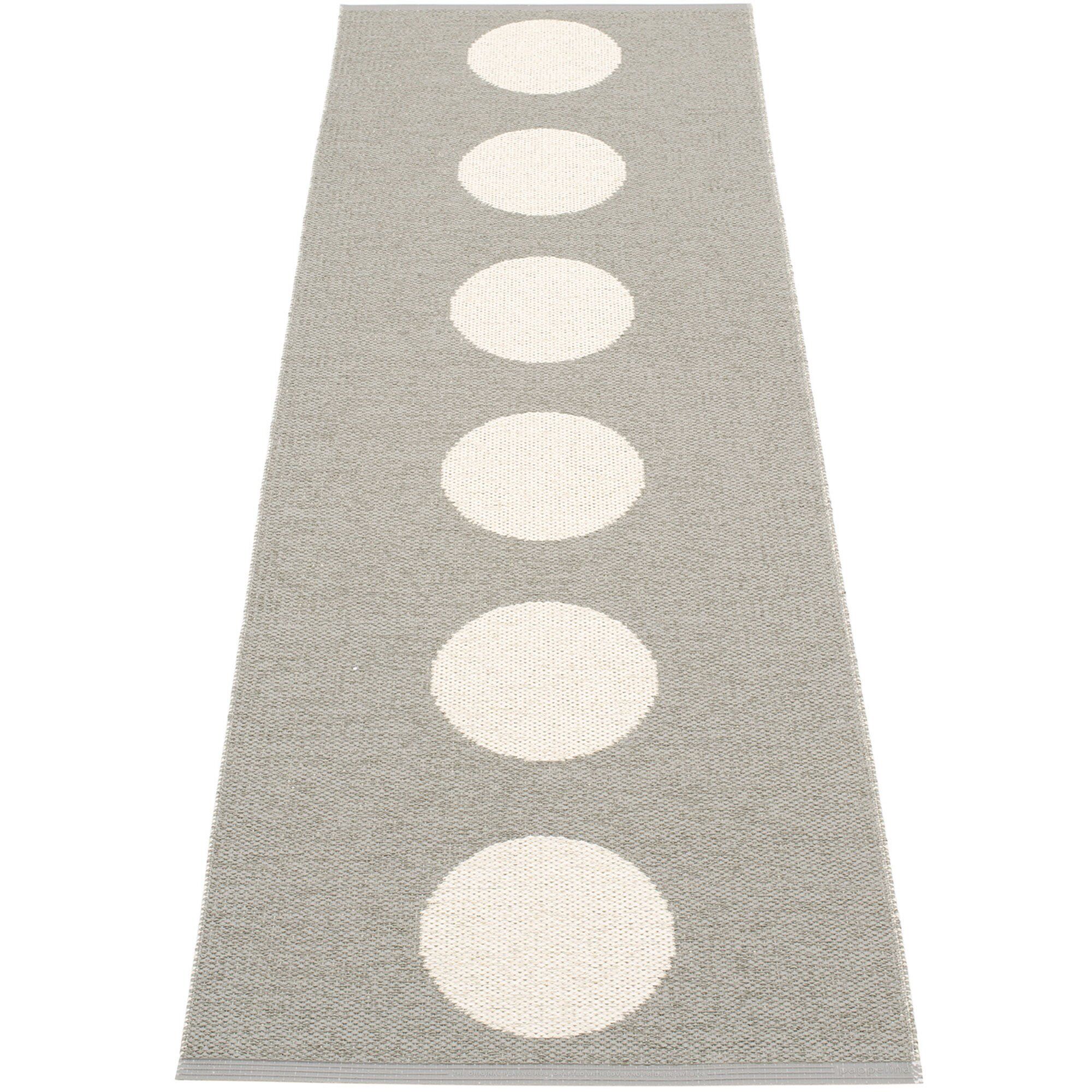 Pappelina Gulvtæppe Vera  70   225 Cm  Warm Grey Vanilla