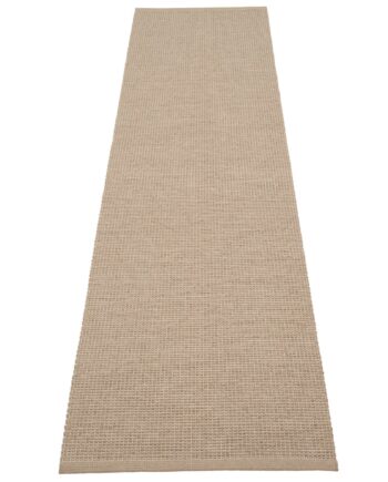 Pappelina Emm Gulvtæppe 300x70 Cm  Potato Beige