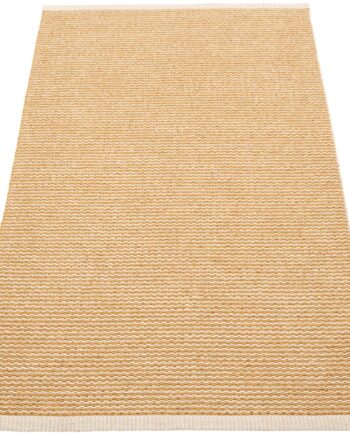 Pappelina Mono Plasttæppe 85   160 Cm  Ochre