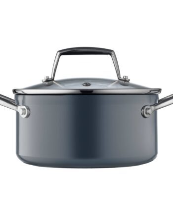 Tareq Taylor Vivian Gryde      Liter  Aluminium